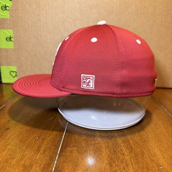 Bruins Hat‎ Cap Flex Fit Size Medium Red White The Game Pro Embroidered - Picture 4 of 9